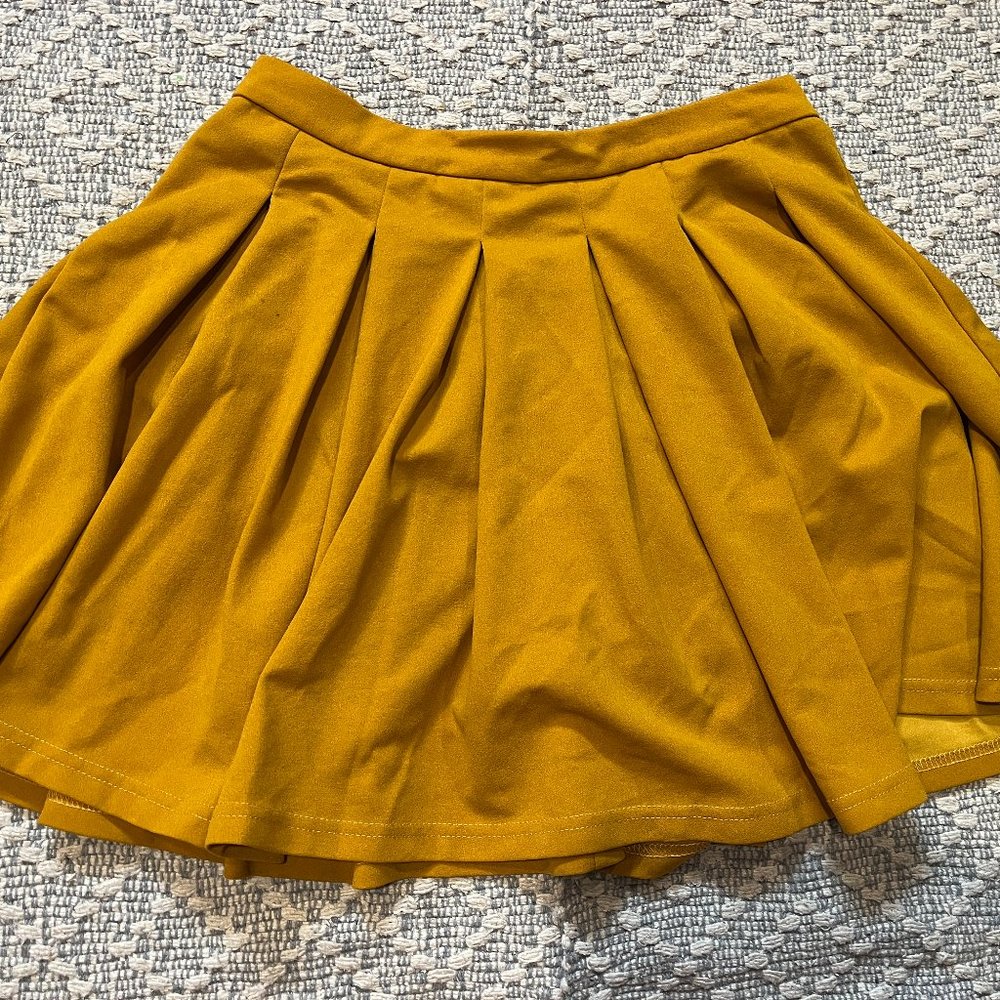 Trendy Yellow Gold Shein Pleated Skirt
